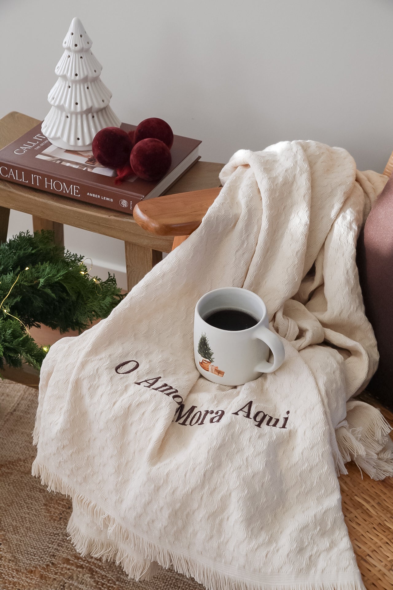 Manta "O Amor Mora Aqui"