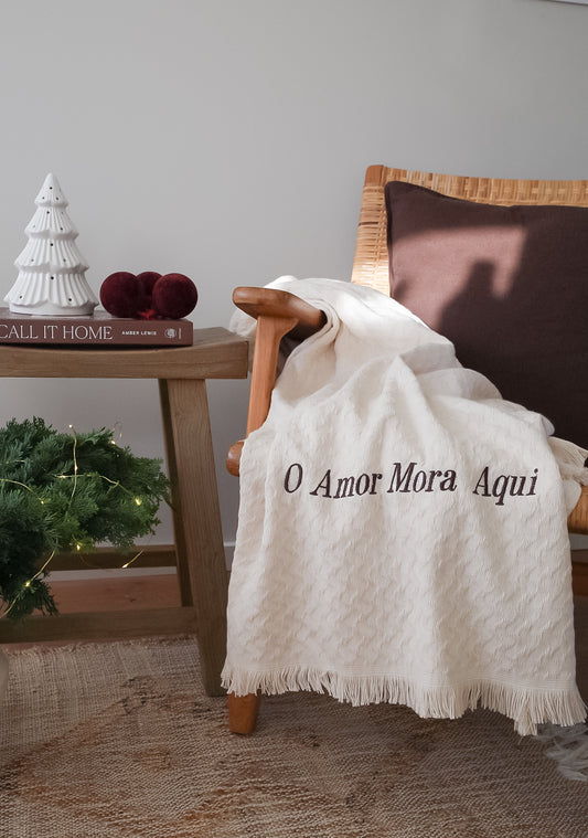 Manta "O Amor Mora Aqui"